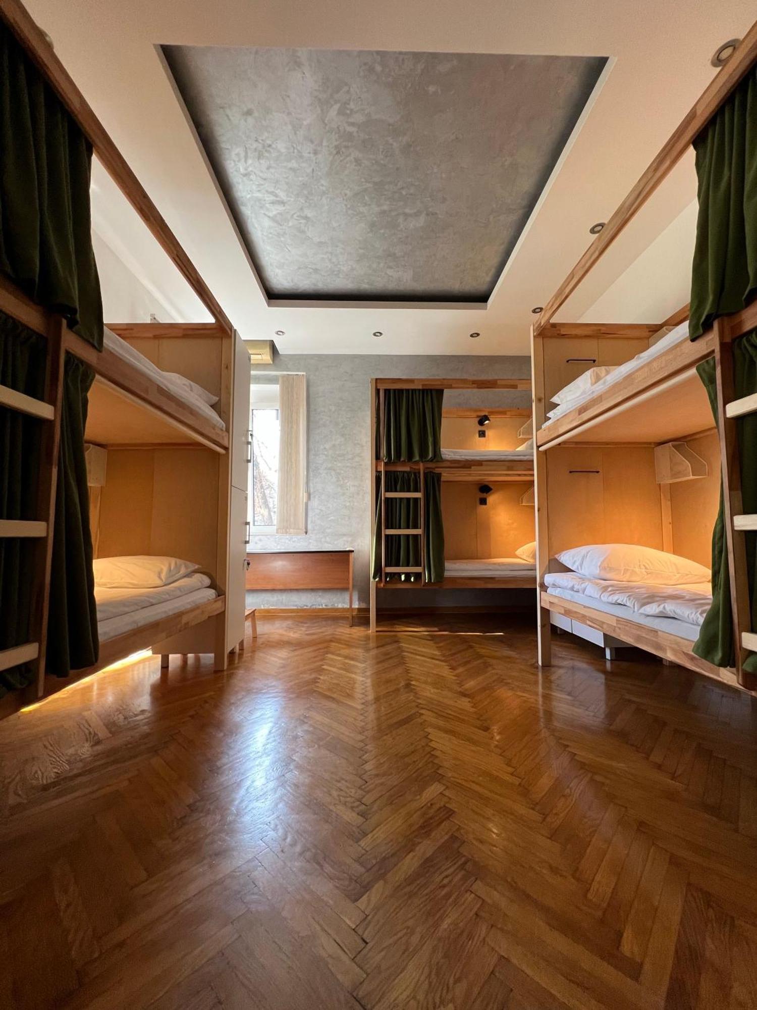 Cabbage Hostel Βελιγράδι Εξωτερικό φωτογραφία