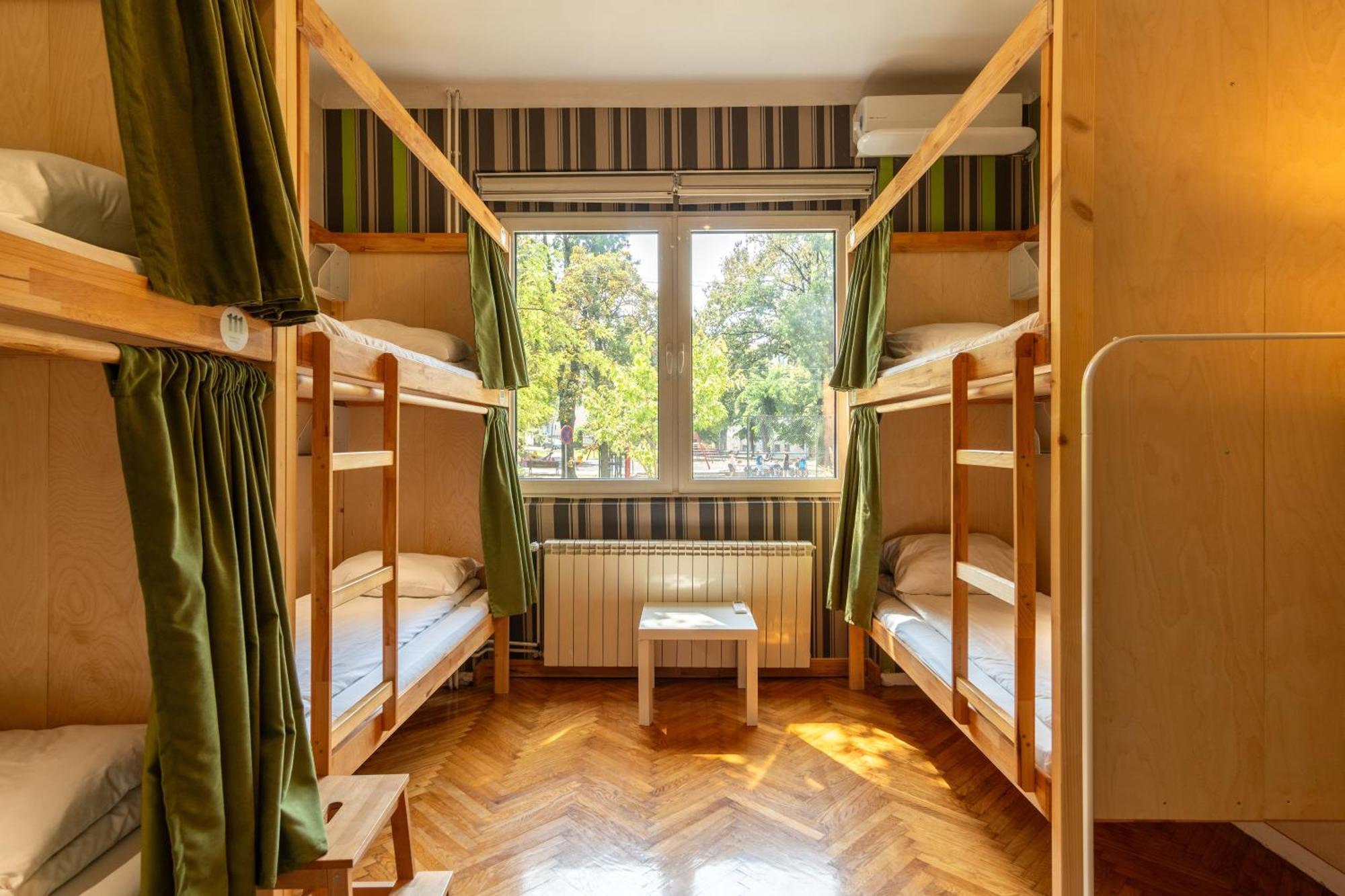 Cabbage Hostel Βελιγράδι Εξωτερικό φωτογραφία