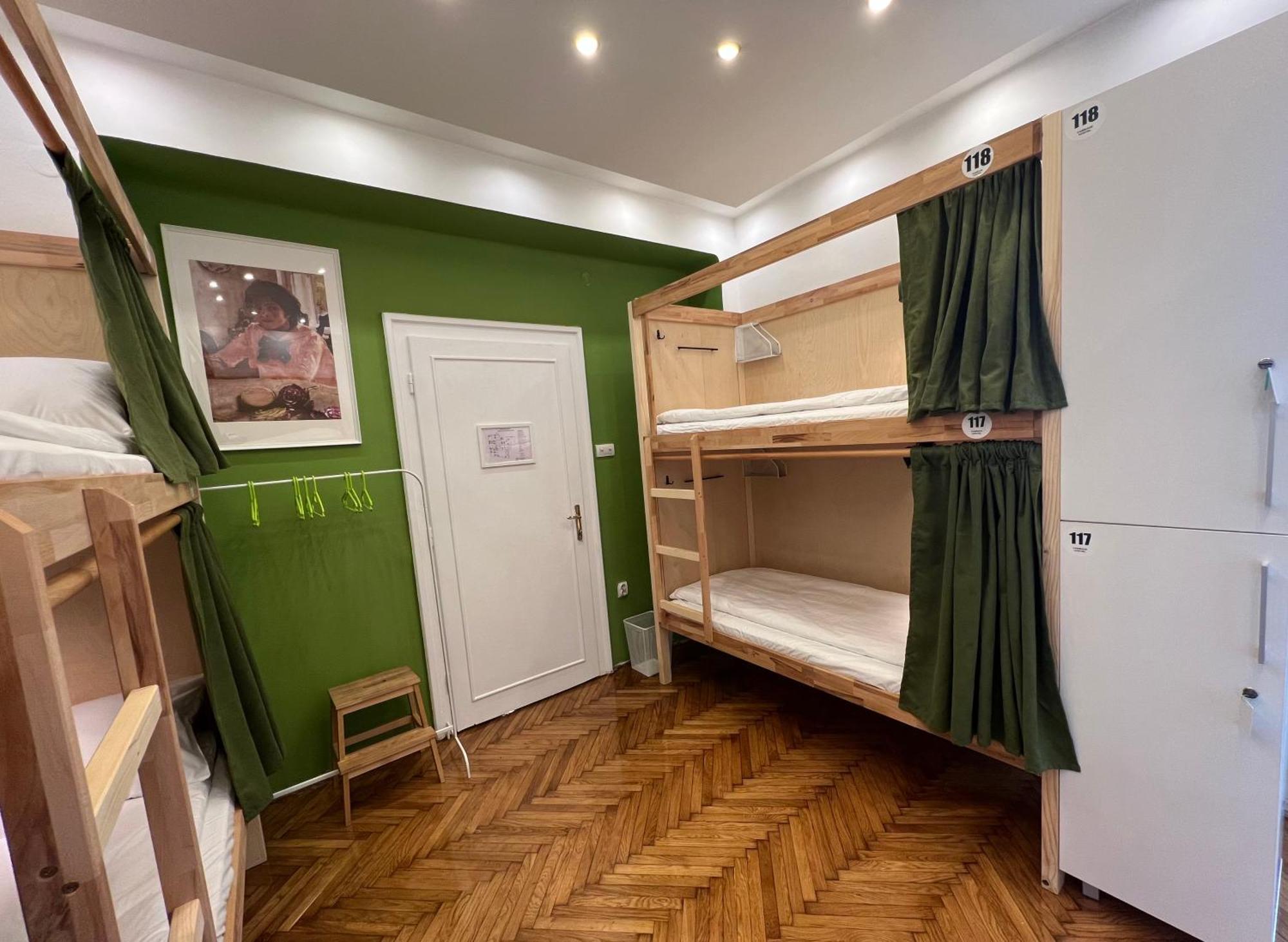 Cabbage Hostel Βελιγράδι Εξωτερικό φωτογραφία
