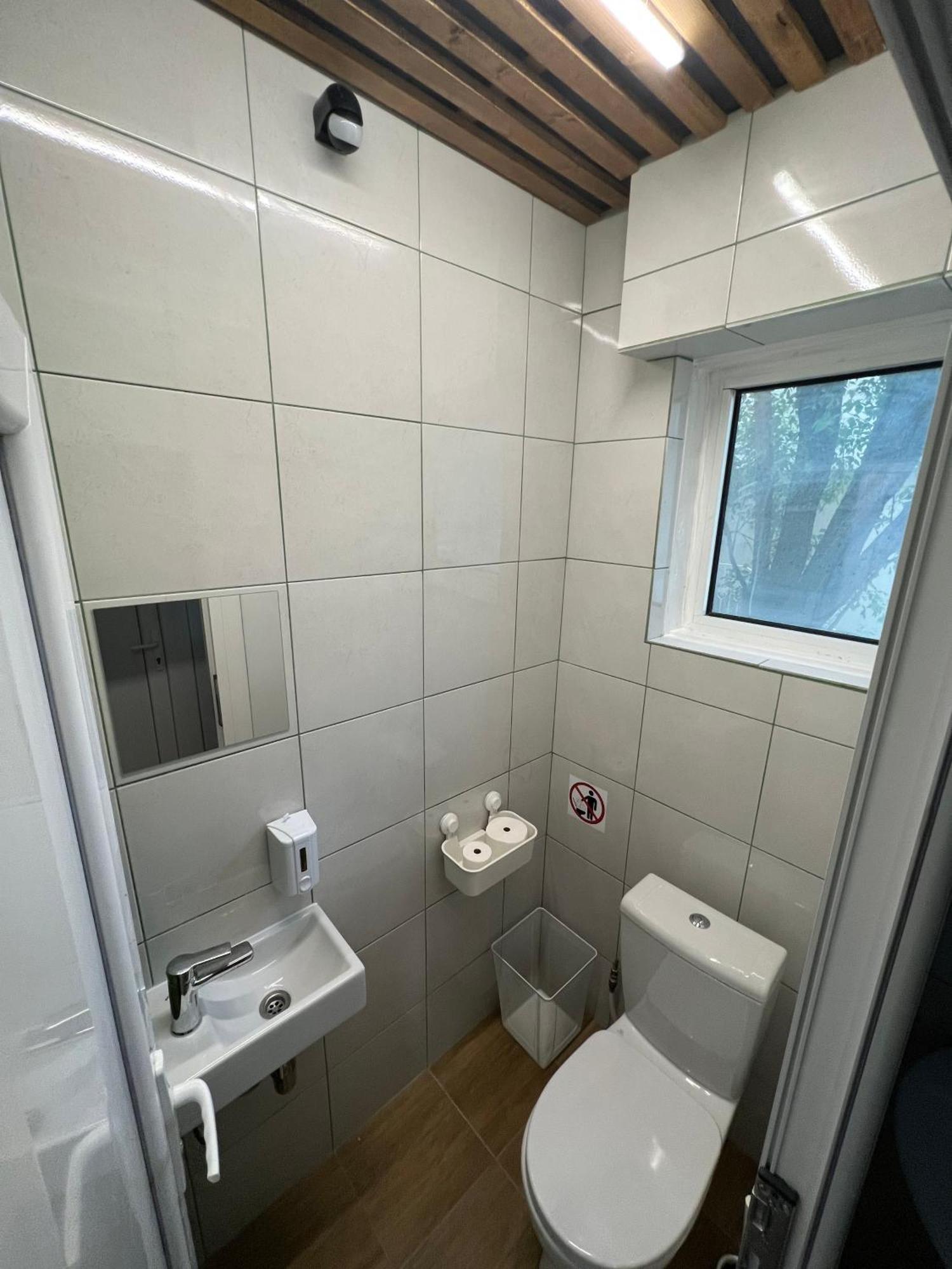 Cabbage Hostel Βελιγράδι Εξωτερικό φωτογραφία