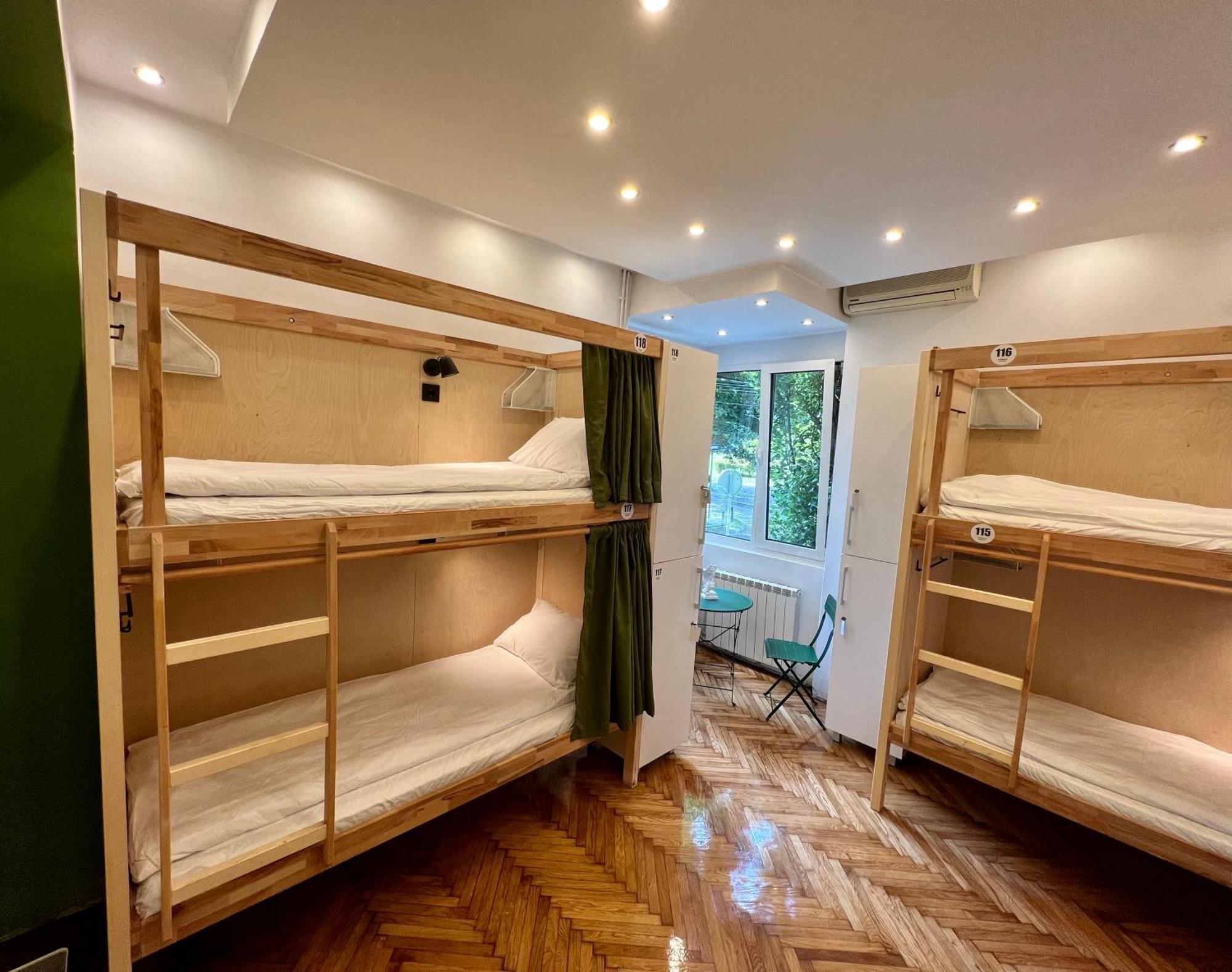 Cabbage Hostel Βελιγράδι Εξωτερικό φωτογραφία