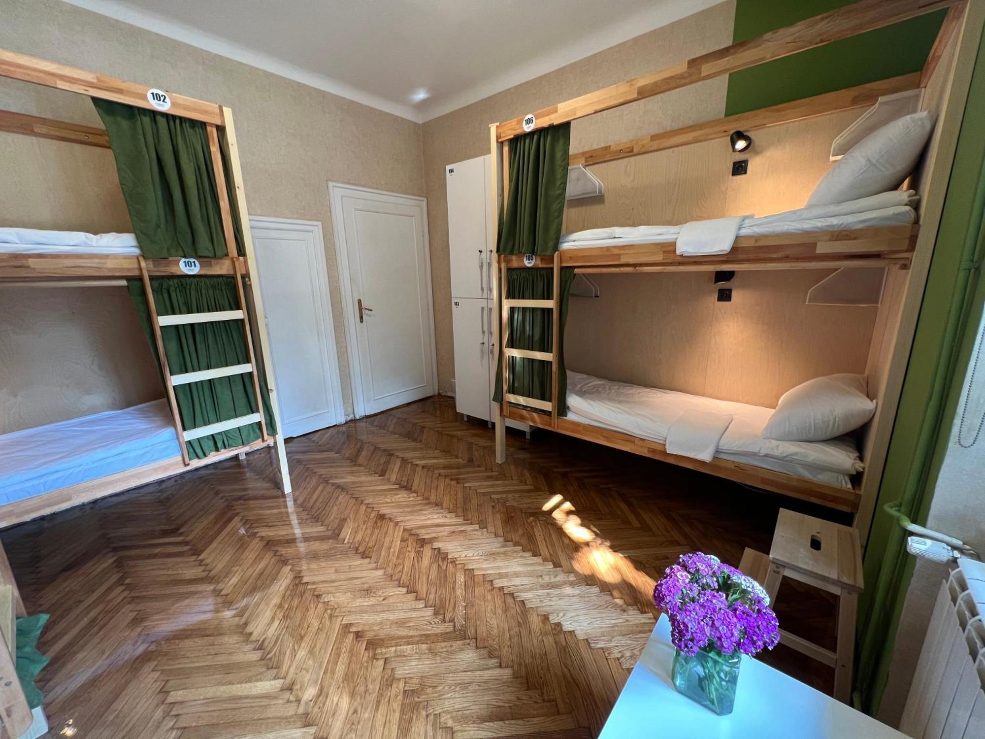 Cabbage Hostel Βελιγράδι Εξωτερικό φωτογραφία