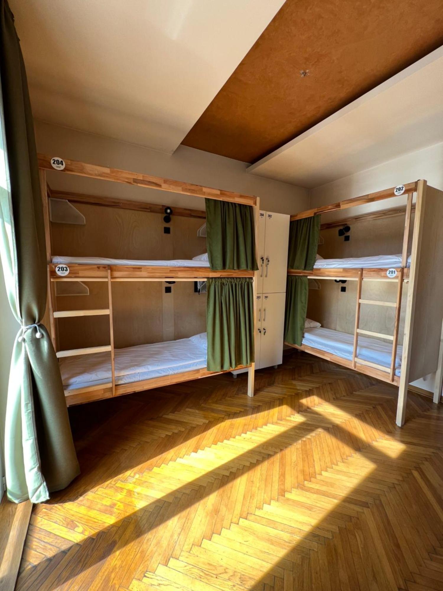Cabbage Hostel Βελιγράδι Εξωτερικό φωτογραφία
